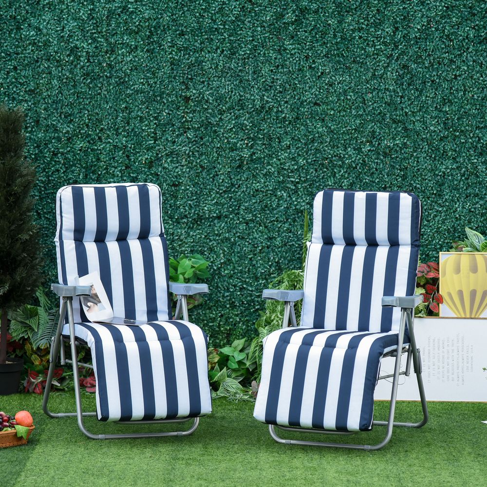 2 Outdoor Sun Recliners