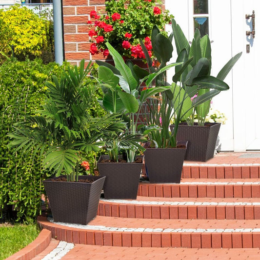 4 Plant Pots Stackable Rattan Effect