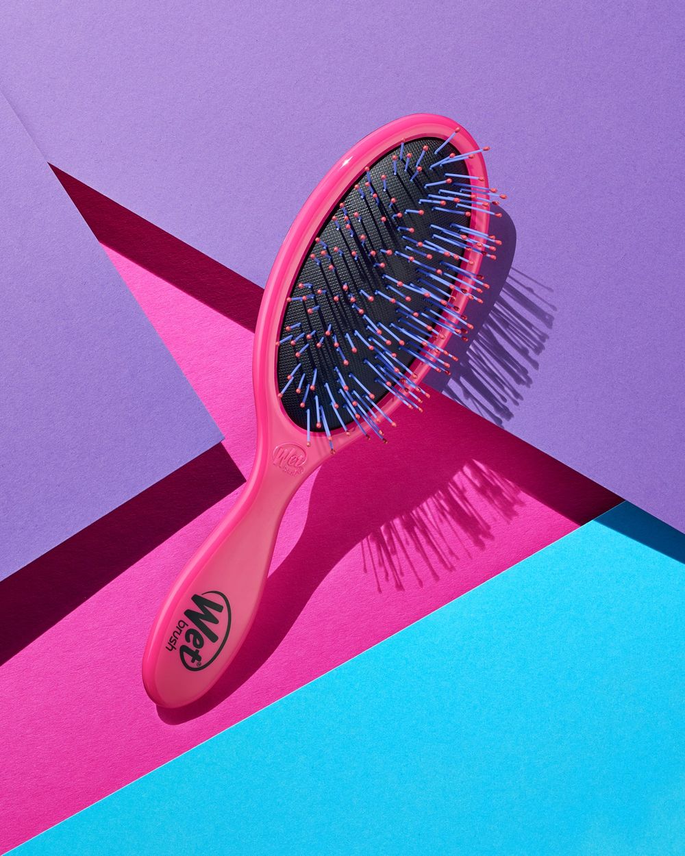 Detangler Brush in Pink