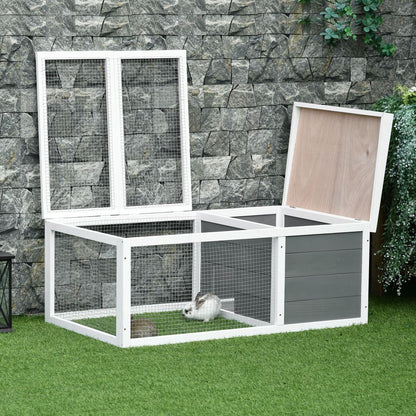 Small Animal Hutch with Roof