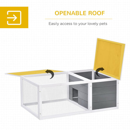 Small Animal Hutch with Roof