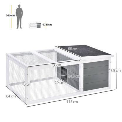 Small Animal Hutch with Roof